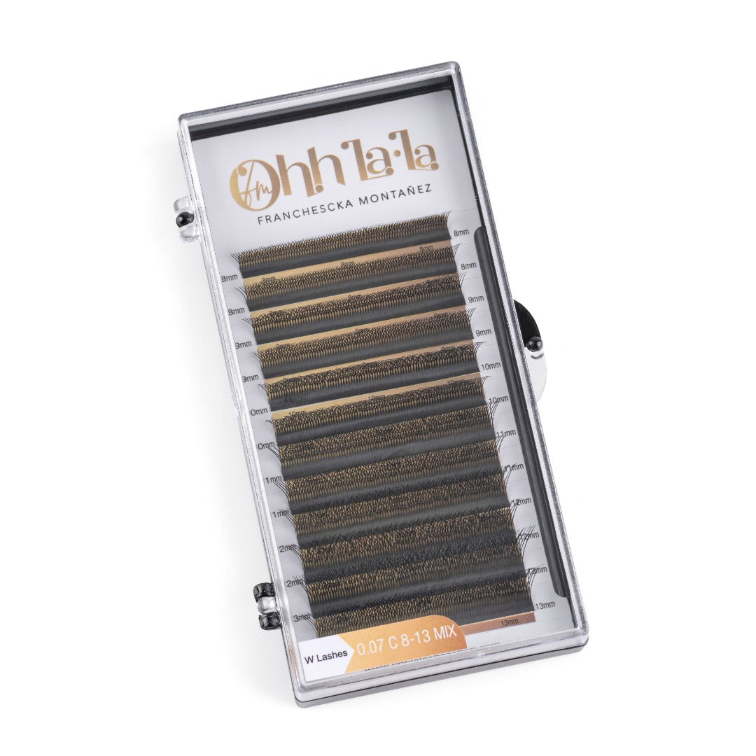 W Lashes